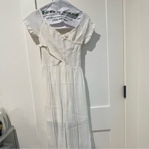 Aakaa White Maxi Dress